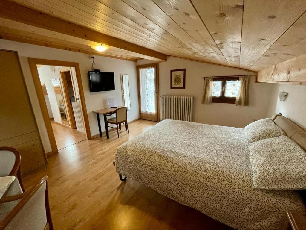 Ambassador Rooms In Bormio, Solo Camera Senza Colazione ภายนอก รูปภาพ