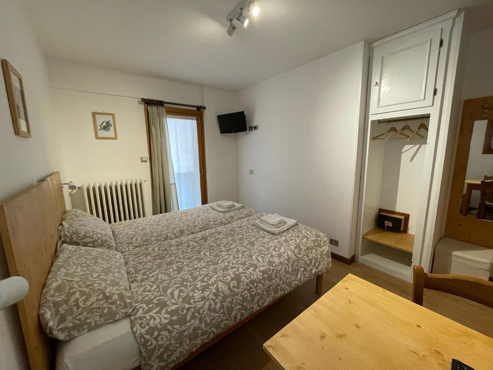 Ambassador Rooms In Bormio, Solo Camera Senza Colazione ภายนอก รูปภาพ