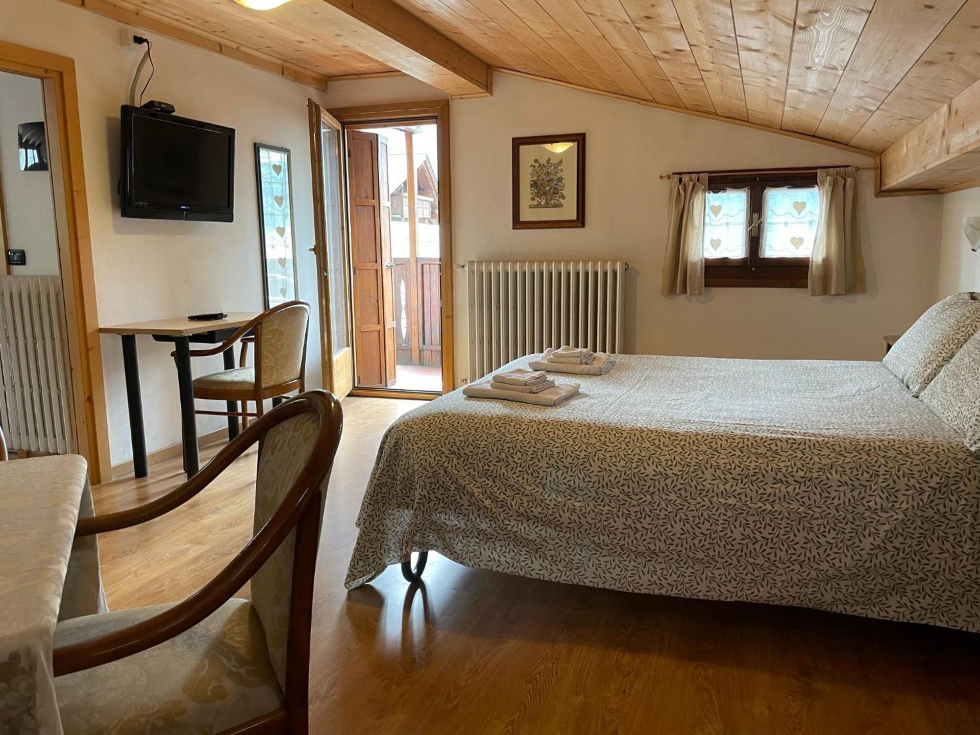 Ambassador Rooms In Bormio, Solo Camera Senza Colazione ภายนอก รูปภาพ